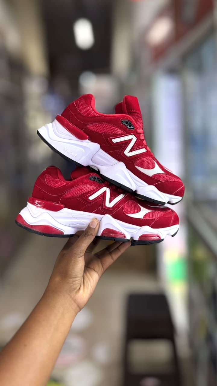 New Balance 9060 Vibrant Red