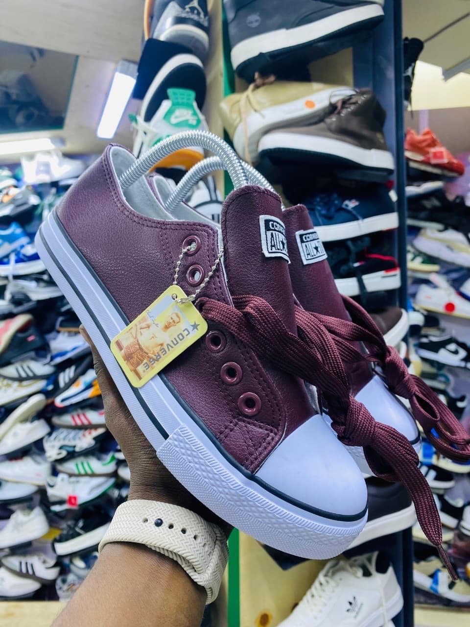 Converse Maroon